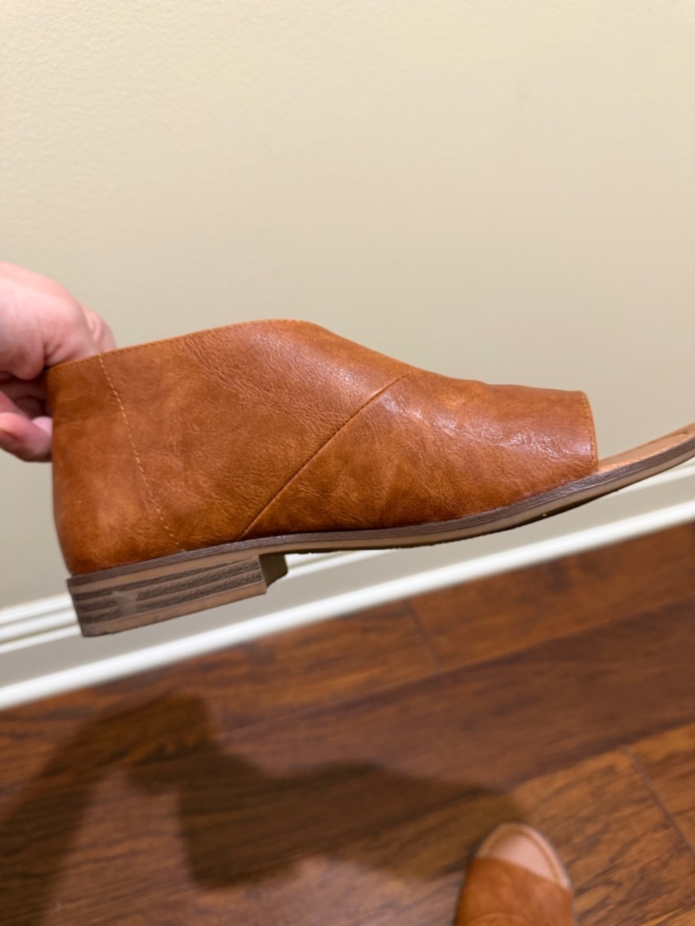 Catherine Malandrino Shoes - Picture 4 of 7
